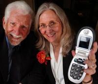 Numero verde per gli anziani: pubblicato il bando